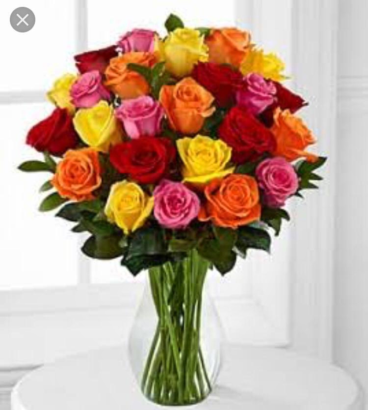 Fine Roses in a Vase Ceekay Flowers